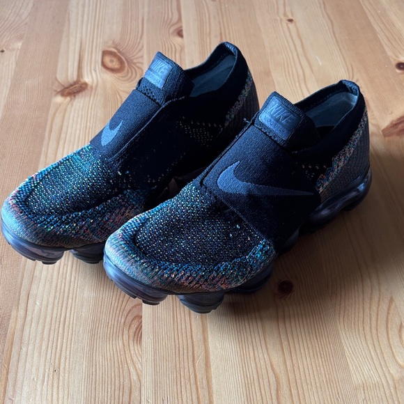 Nike Other - Nike Men's Black and Multicolor Knit Sneakers
